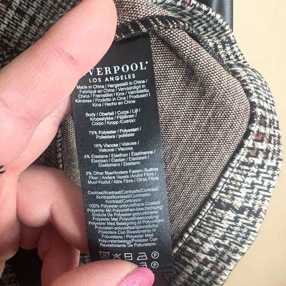 Liverpool Shacket - Picture 3 of 7